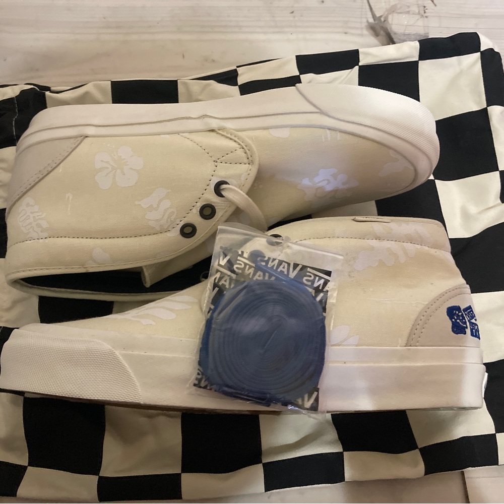 VANS Taka Hayashi Chukka 75 LX Nubuck Hawaiian Floral Shoes VN0A3MVNR4K Size 8.5